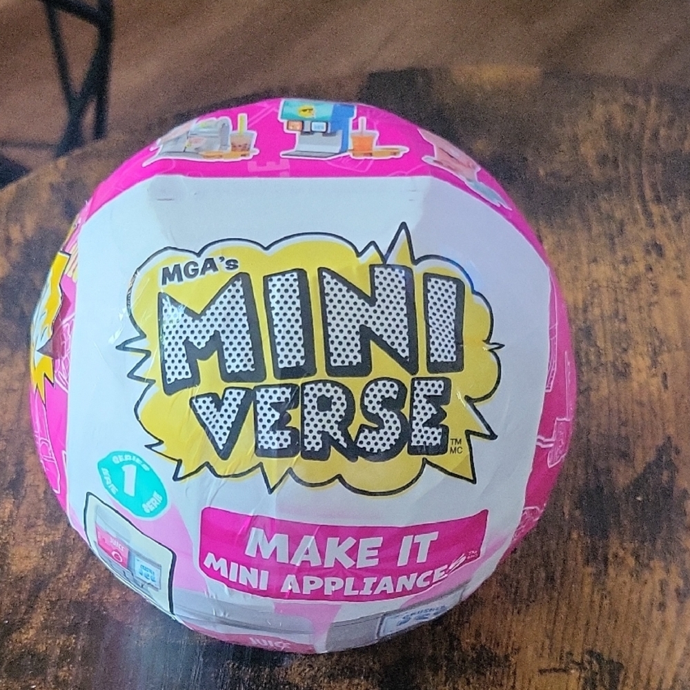 MGA's Mini Verse Make It Mini Appliance